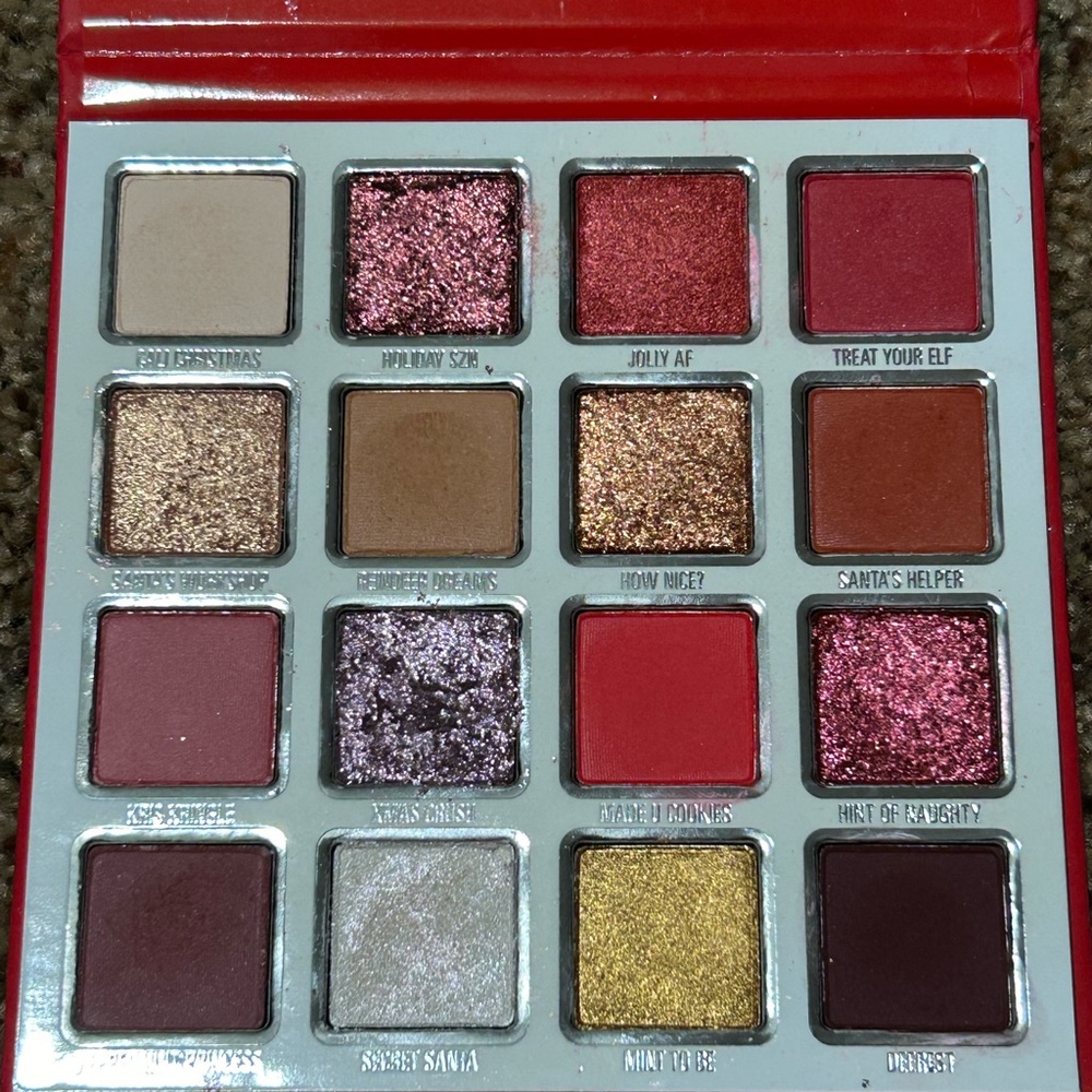 Kylie Cosmetics Dear Santa Palette